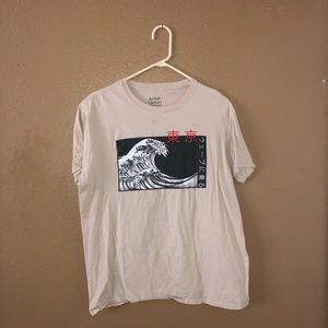 Graphic tee